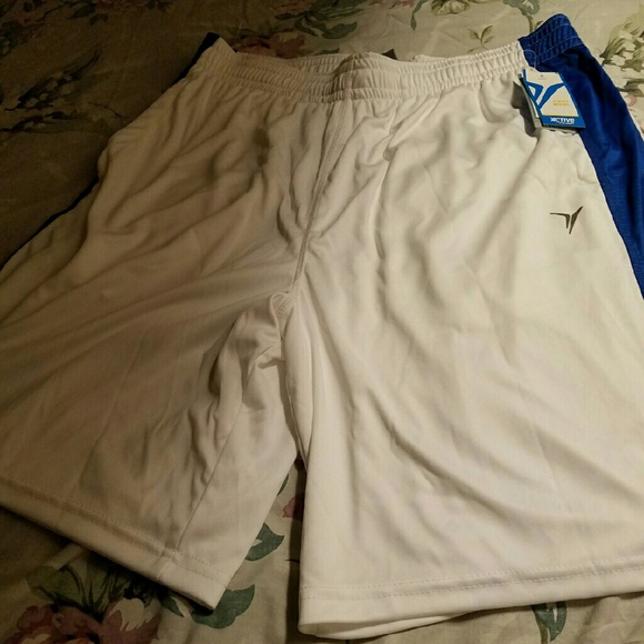New Men Old Navy shorts size l