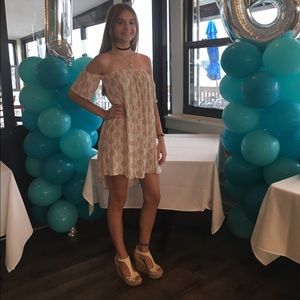 Meet your Posher, Alexandra