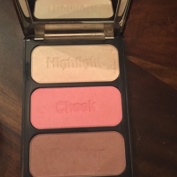 Cargo contour palette.