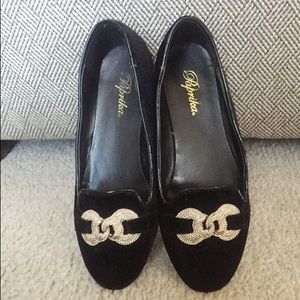 Black dress shoes