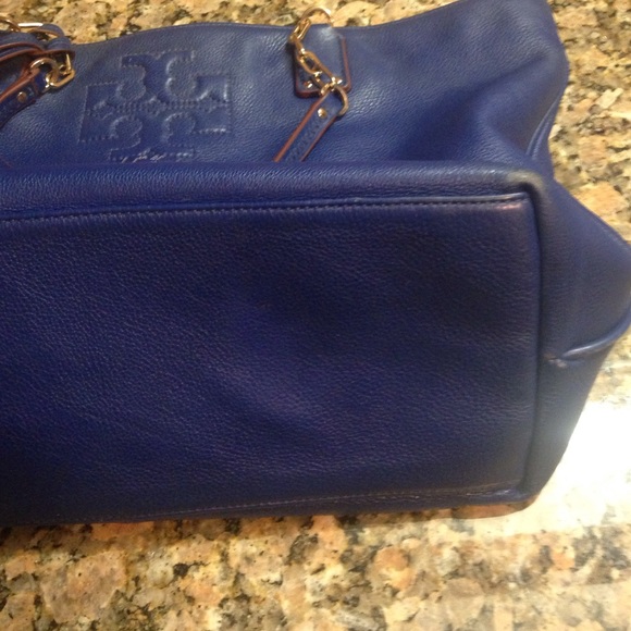 Rare Tory Burch Thea Tote - Picture 4 of 4