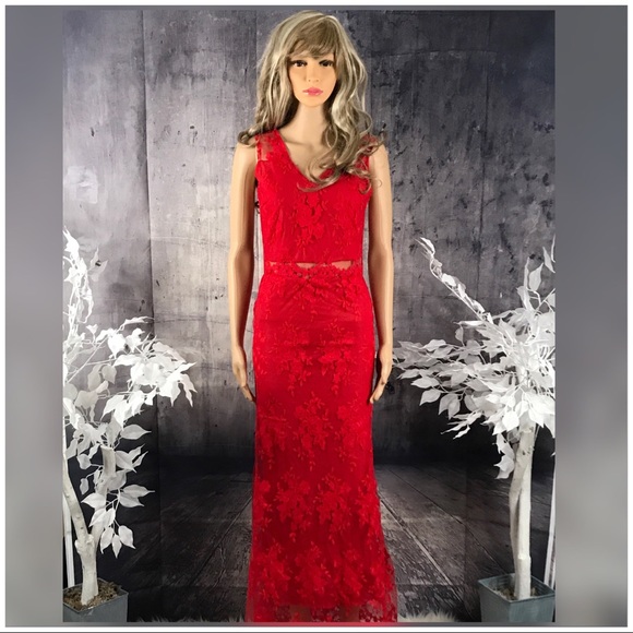 NEW! Red Crochet Lace Dress - Picture 2 of 3