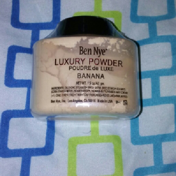 Ben nye luxury powder