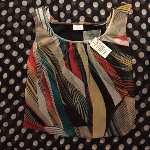 NWT Fun top!