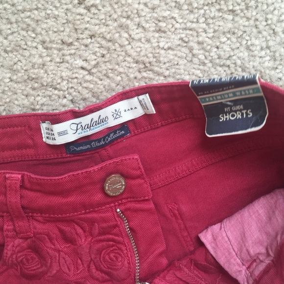 Zara Shorts - Zara Red rose shorts in size 4 NWT Zara Shorts - Zara Red rose shorts in size 4 NWT