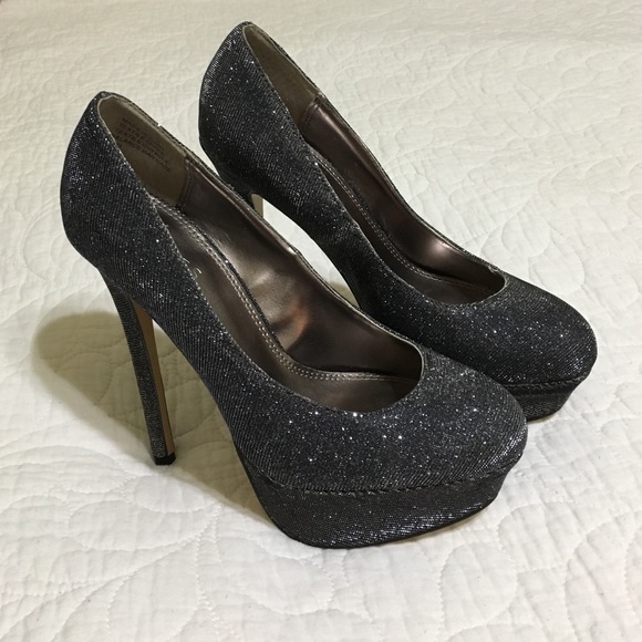 Shoes - Picture 1 of 1