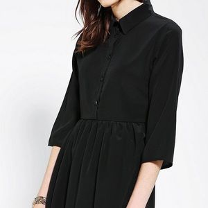 Button-Front Black Babydoll Dress frm Urban size M