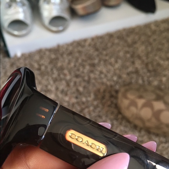 Authentic Coach sunglasses main image 3