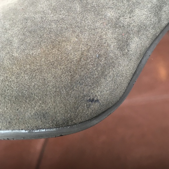 Faux Suede Booties Gray/Olive-Green Size 7 - Picture 4 of 4