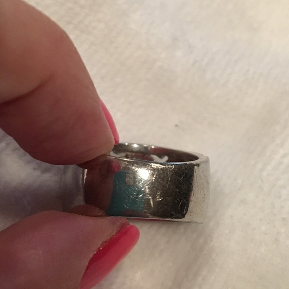 Beautiful Ring 💍💍💍 - Picture 3 of 3