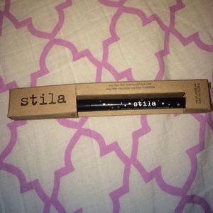 Stila waterproof eyeliner