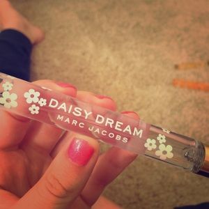 Marc Jacobs Daisy