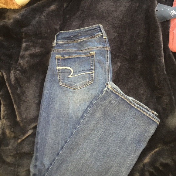 American Eagle Kick Boot Jeans. Size 8.