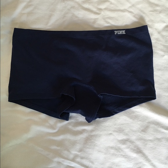 NWT PINK by VS navy blue Boyshorts. Size M - Picture 2 of 3