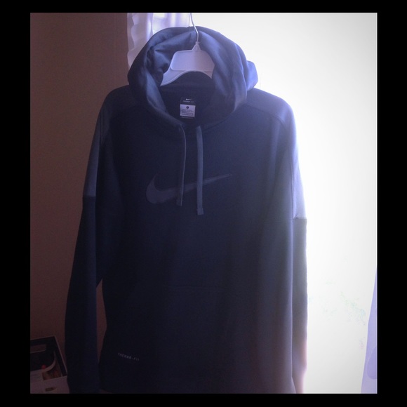 Mens hoodie jacket.