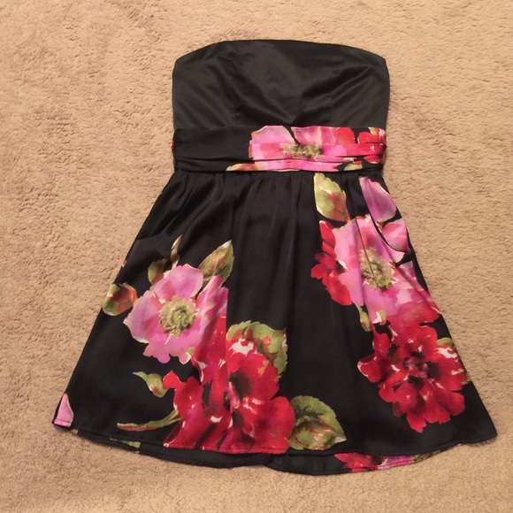 Wet Seal | Black Strapless Dress with Floral Print