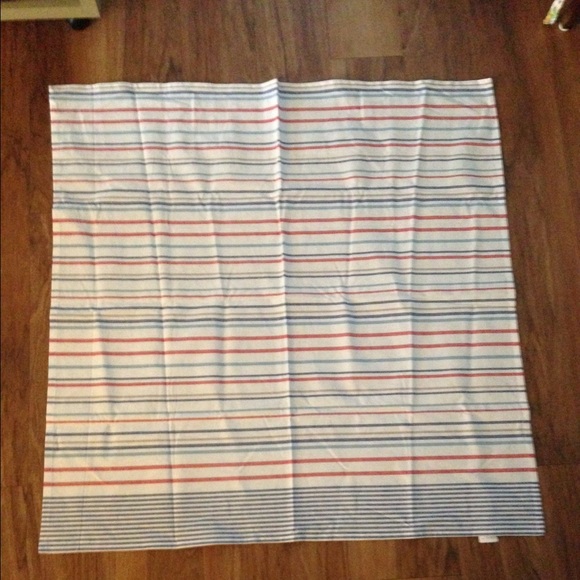 NWT cloth tablecloth