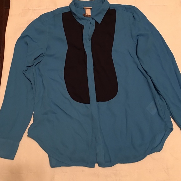 H&M button down blouse