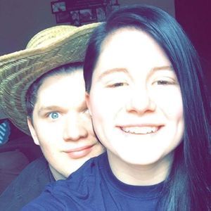 Meet your Posher, Randi