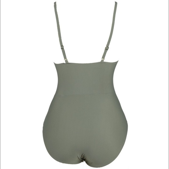 Sold sold sold sold - Picture 4 of 4