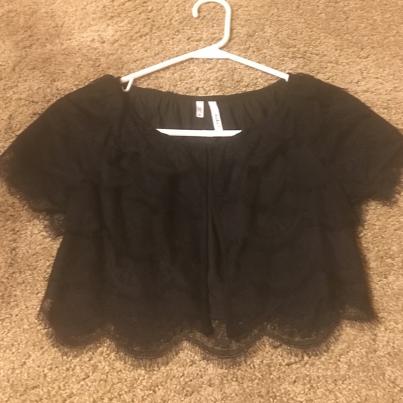 Lace shrug