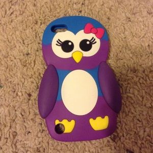 iPod 5 penguin case