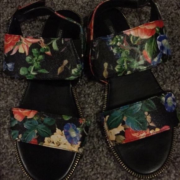 Floral sandals