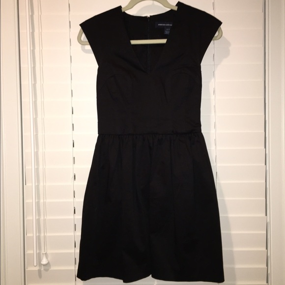 French Connection Dresses & Skirts - French Connection V-Neck Fit and Flare Dress