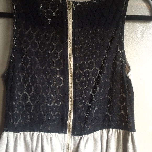 SALE ‼️‼️Trendy cute fun dress with pockets 😱 - Picture 3 of 3