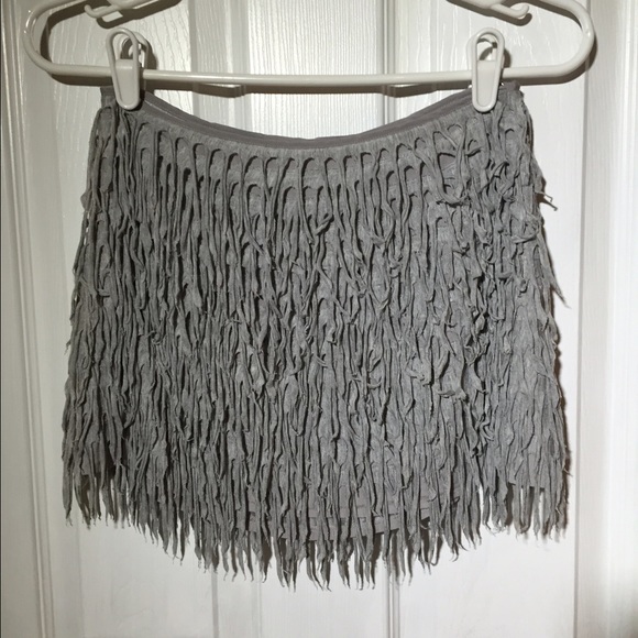 Bebe fringe skirt - Picture 1 of 3