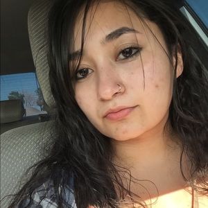 Meet your Posher, Jeanette