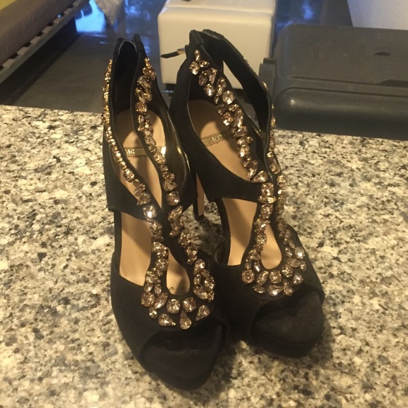 Marciano Shoes - Picture 1 of 3