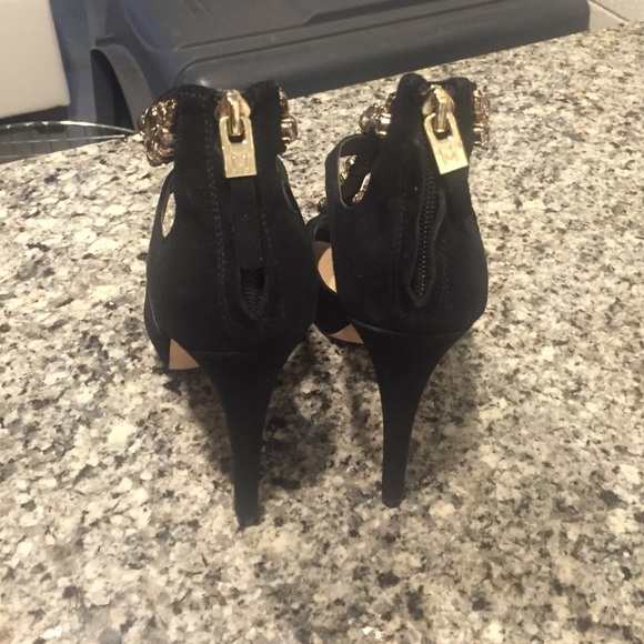 Marciano Shoes - Picture 2 of 3