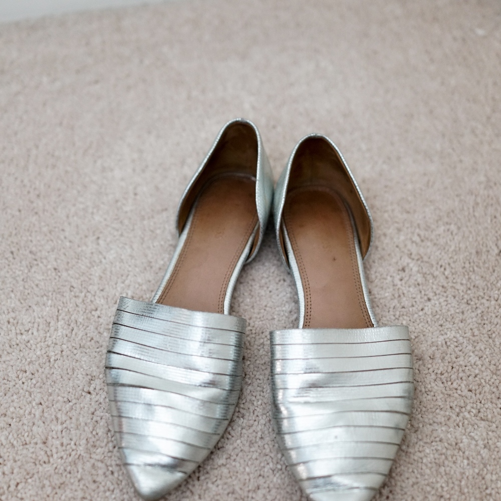 FLASH SALE: Ella Moss Pointy Sliver Metallic Flats