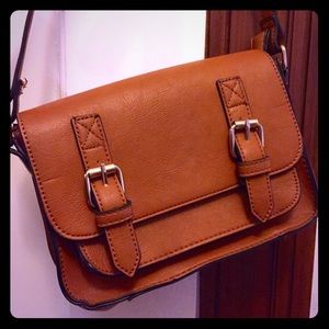 Cognac leather cross-body purse