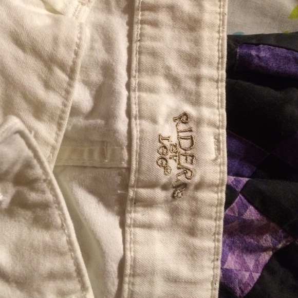 Riders white capris - Picture 2 of 4