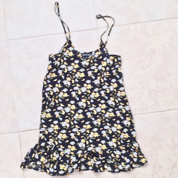 Sz S Comfy Floral Dress