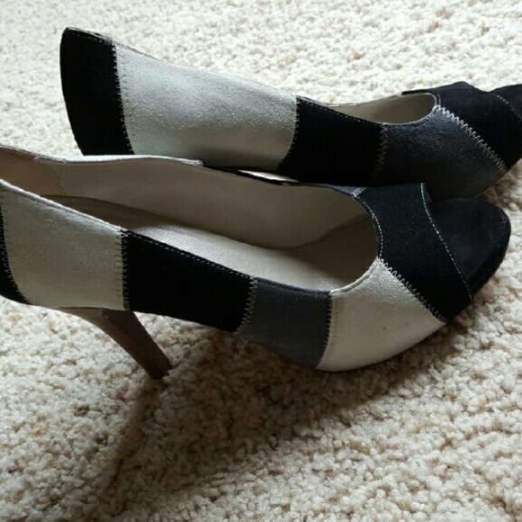 Shoes🔥sale - Picture 2 of 2
