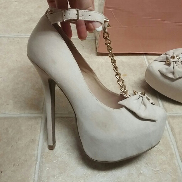 Powder Pink Suade Heels - Picture 2 of 4