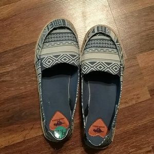 Rocket dog slip ons
