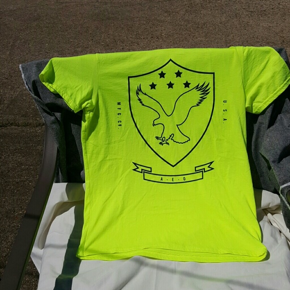 American Eagle Men's Tee : NWOT