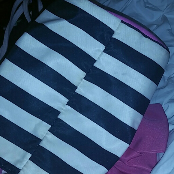 2 Betsey Johnson handbags - Picture 4 of 4