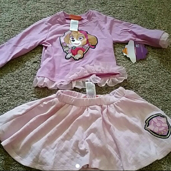 NEW WITH TAGS PAW PATROL 5T SKYE SET