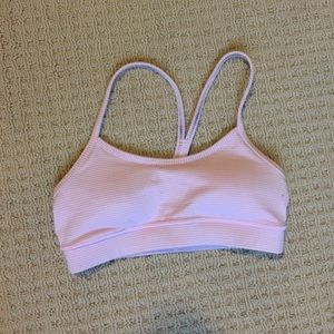 Pink lulu lemon sports bra