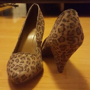 Leopard heels