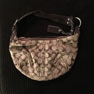 Authentic Coach purse never used!