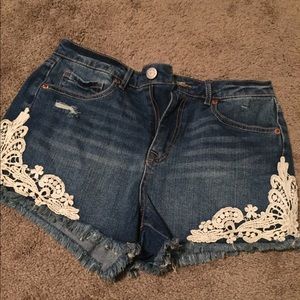 Lace denim shorts