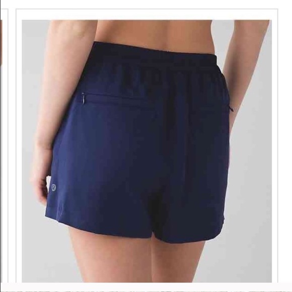 Lululemon Keepsake Short - Picture 2 of 2