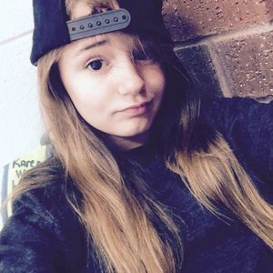 Meet your Posher, Vivian-elizabeth