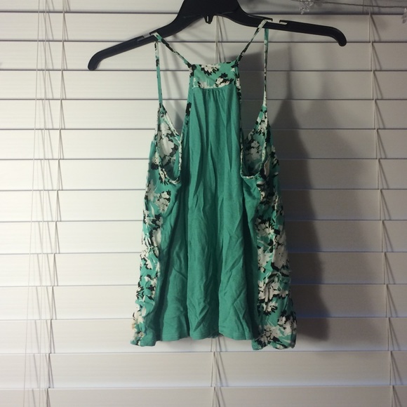 green floral tank top - Picture 2 of 3